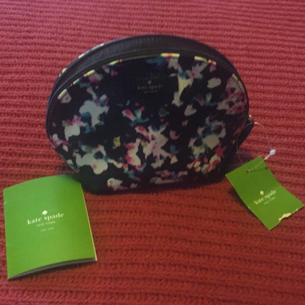 Kate Spade Zipper Small Pouch